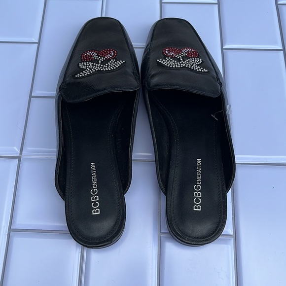 BCBGeneration Susanna Cherry Embellished Mule/Clogs/Shoes SZ 9.5B nwot - Picture 13 of 13